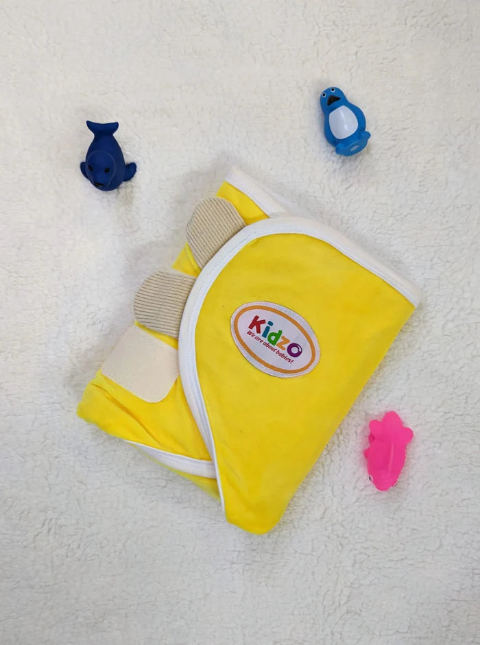 Little Star Baby Velvet Swaddle Yellow